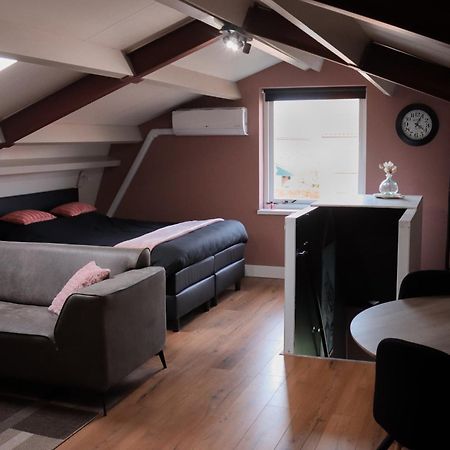 B&B De Kalverschuur Schoonrewoerd Eksteriør bilde